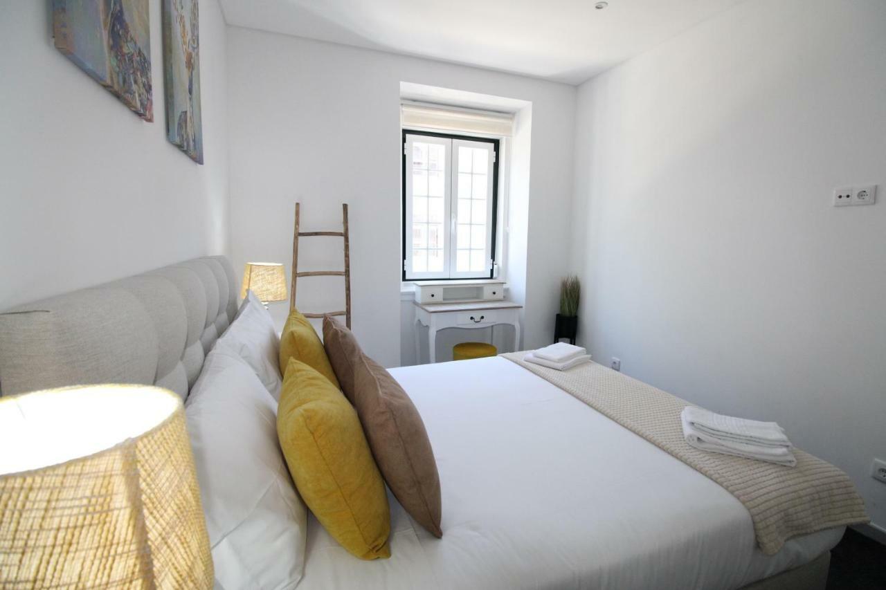 Apartamento Moderno Nas Olaias A 5 Minutos Da Faculdade Isel E Ist Lisbon Exterior photo